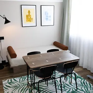 https://novotel-suites-nice-airport.fr-provencehotel.com