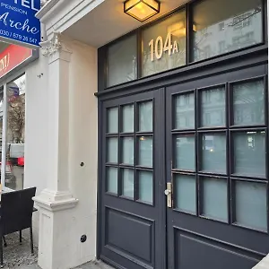 https://hotel-arche.find-berlin-hotels.com